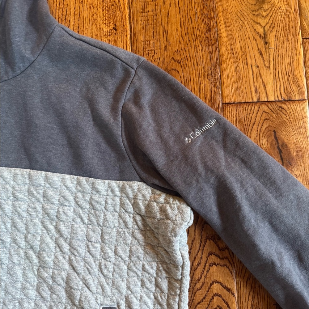 Columbia Gray Quarter Zip-Up Hoodie - Picture 3 of 3